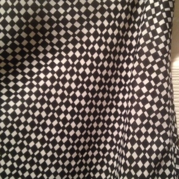 Ann Taylor A Line Skirt - Picture 6 of 6